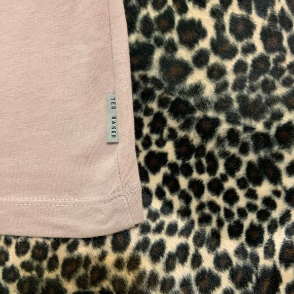 🧄Ted Baker Logo Tee🧄 - Picture 3 of 9